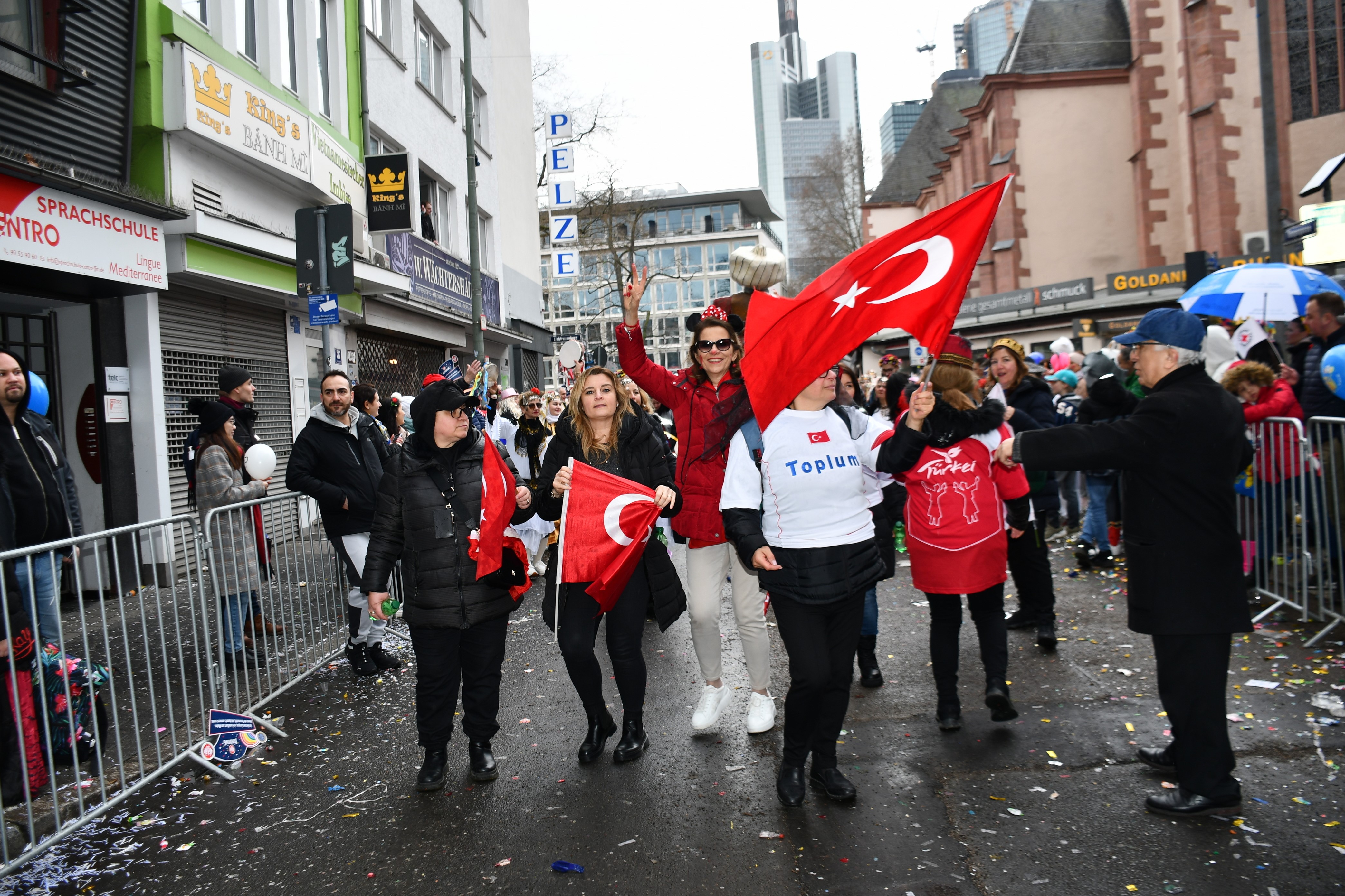 Kamelyalı Kadın
