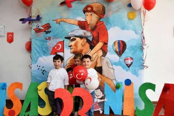 Dietzenbach’ta coşkulu 23 Nisan kutlaması