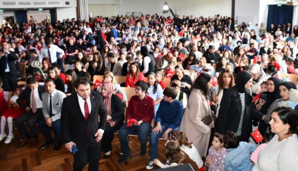 Dietzenbach’ta coşkulu 23 Nisan kutlaması
