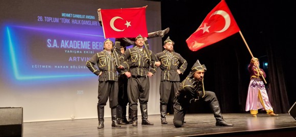 MEHMET CANBOLAT ANISINA "TOPLUMU" BULUŞTURAN FESTİVAL