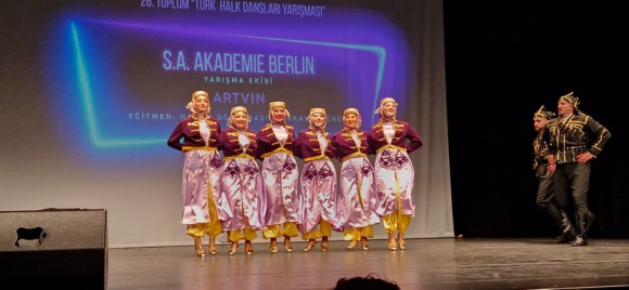 MEHMET CANBOLAT ANISINA "TOPLUMU" BULUŞTURAN FESTİVAL