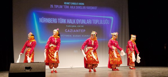 MEHMET CANBOLAT ANISINA "TOPLUMU" BULUŞTURAN FESTİVAL