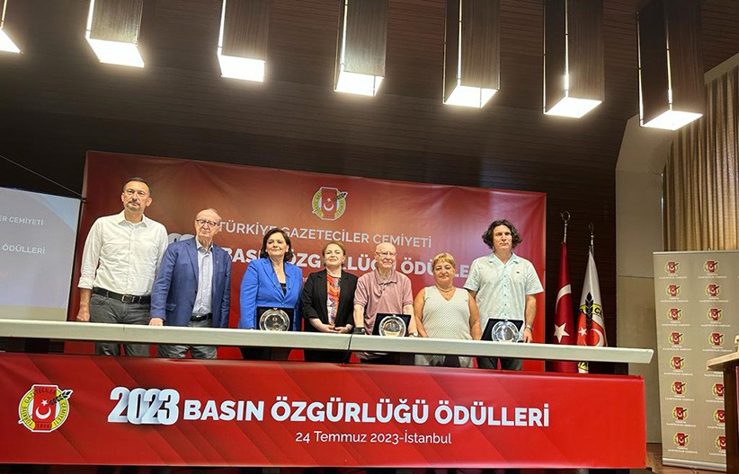 TÜRKİYE'DE 2023 BASIN ÖZGÜRLÜĞÜ ÖDÜLLERİ SAHİPLERİNİ BULDU - Toplum24